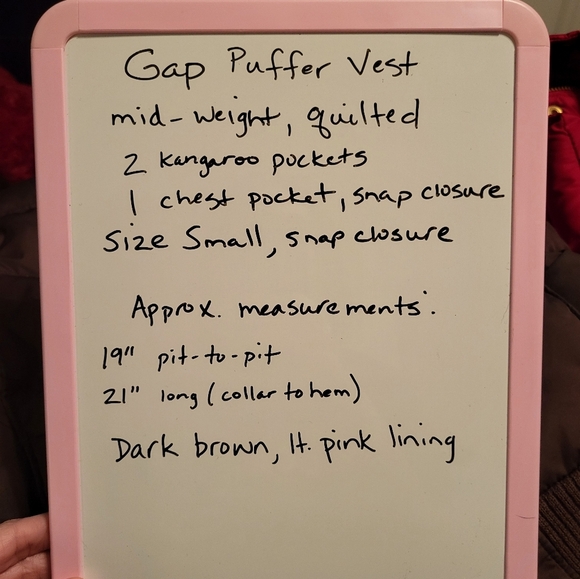 🩷 3/$15 GAP - WOMEN'S QUILTED MID-WEIGHT QUILTED PUFFER VEST - Picture 6 of 6